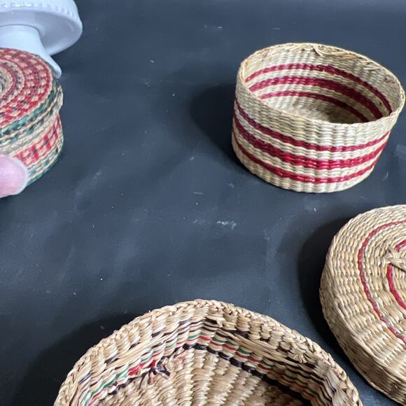 VTG Colored Sweetgrass Baskets Set of 3 w/Lids Tight Weave Boho Natural Decor - Picture 7 of 11
